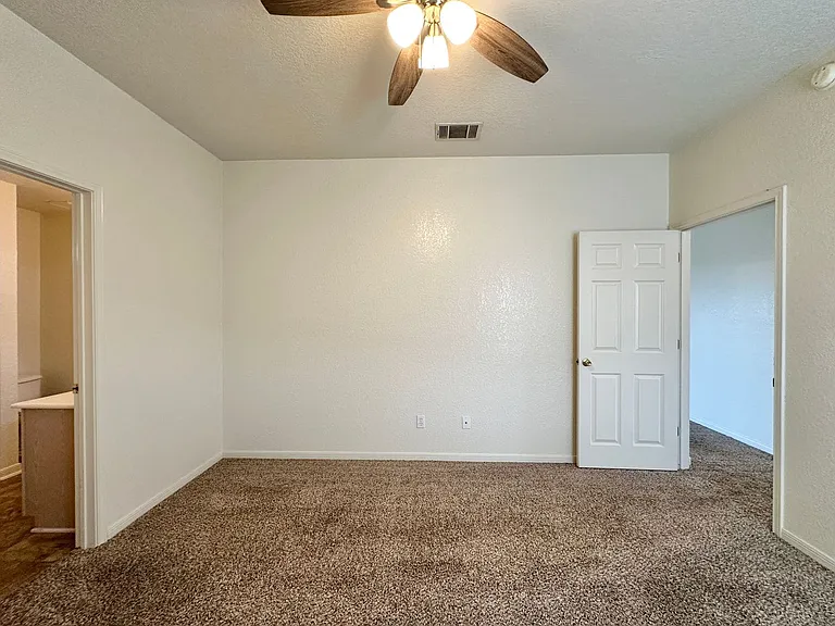 2508 Edgefield St — Photo 18