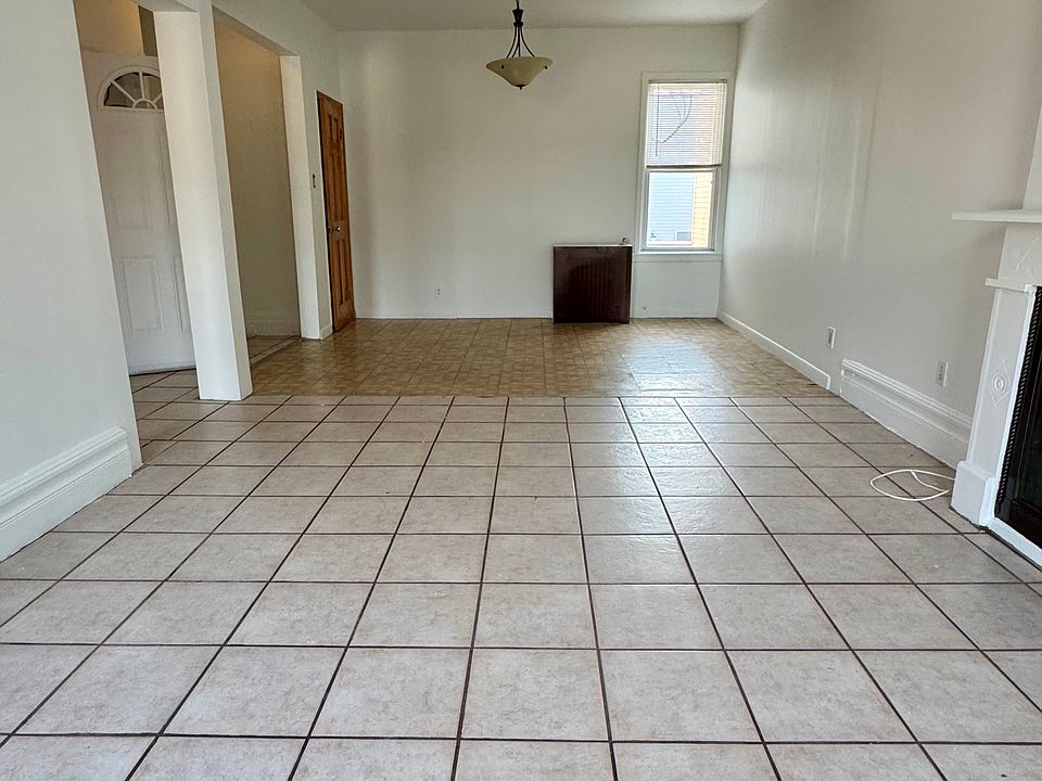 1st image of 134 Verona Ave Floor 2
