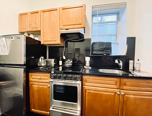 Rented by Corcoran | media 18