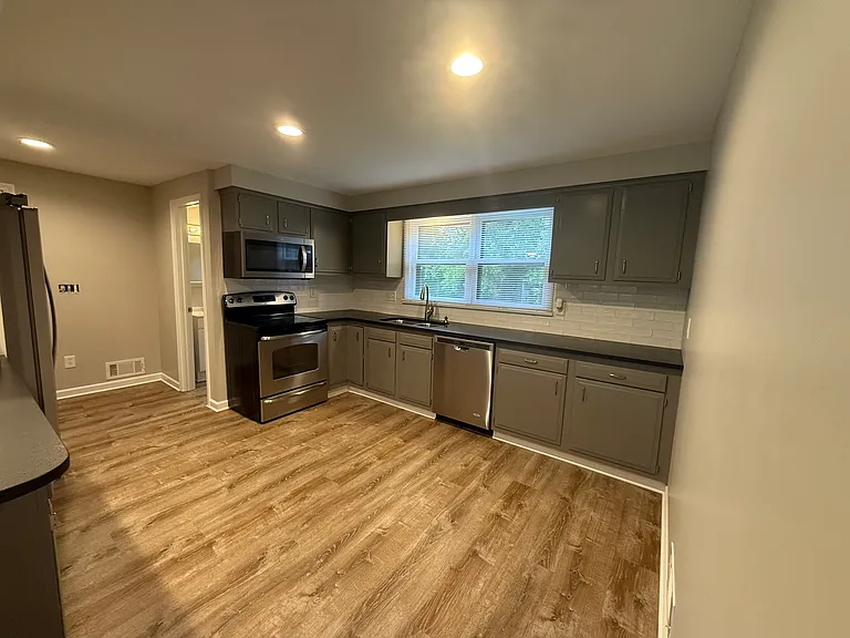 40 Wheatfield Cir — Photo 4