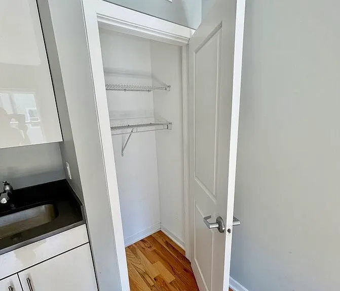 533 Budd St #2C — Photo 5