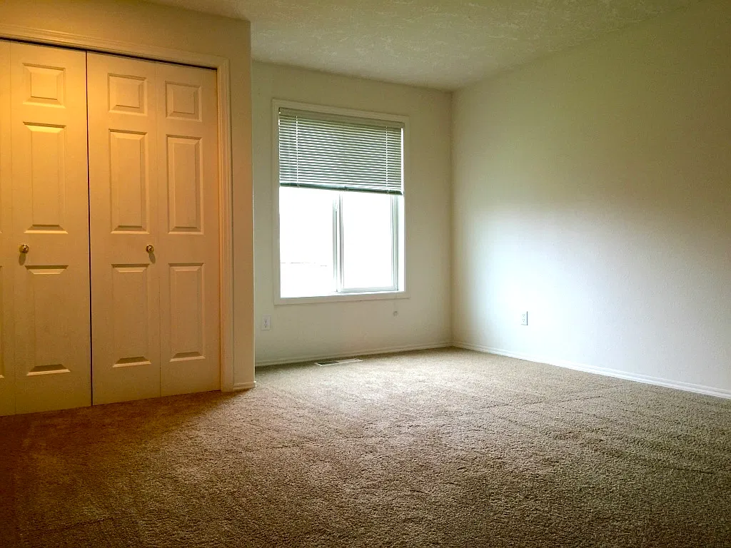 3 bed, 1409 sqft, $2,300 — Photo 4