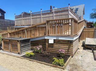 333 Surf Rd, Ocean Beach, NY 11770