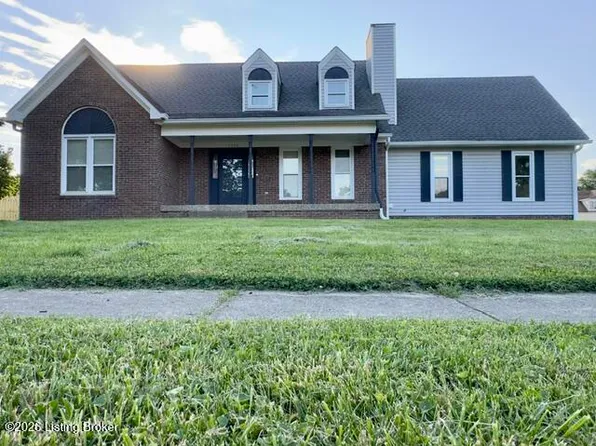 12000 Lavenia Ln, Louisville, KY 40272