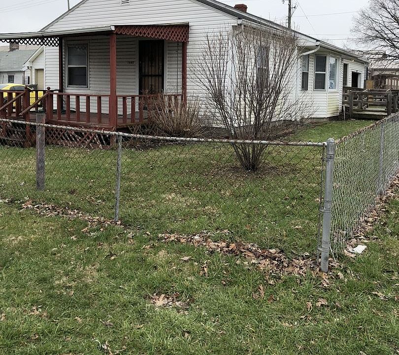 1st image of 1660 N Centennial St