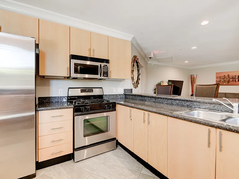 1465 C St #3301 — Photo 30