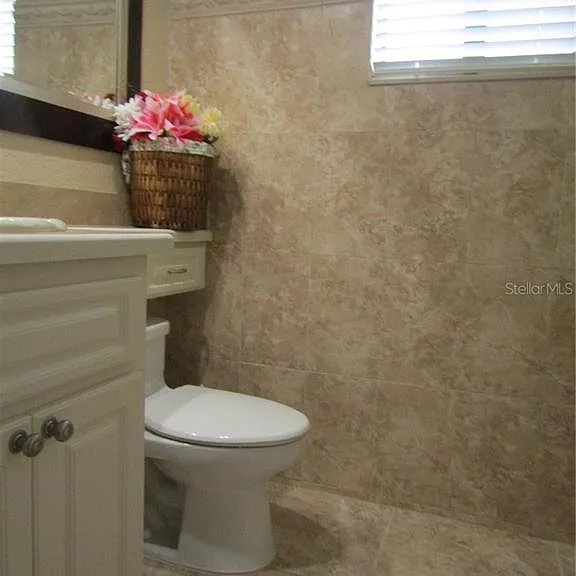 1211 Saxony Cir #A1 — Photo 7