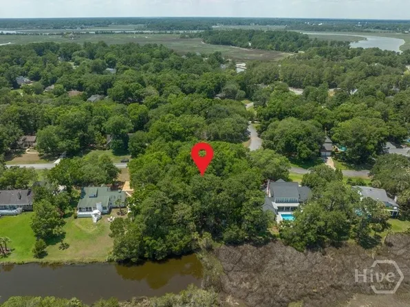 128 Dutch Island Drive, Savannah, GA 31406