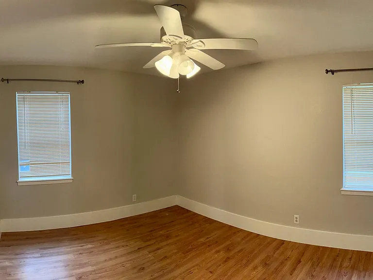 6800 Meadow Cir — Photo 7