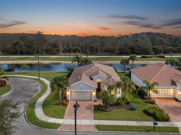 9065 Siesta Bay DR, NAPLES, FL 34120