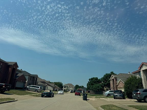 4th image of 7809 Calgary Ln