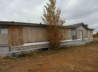 546 Meadowlake Rd, Los Lunas, NM 87031