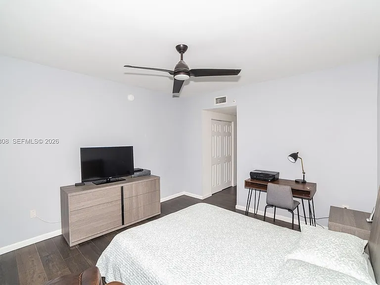 17150 N Bay Rd #2914 — Photo 20
