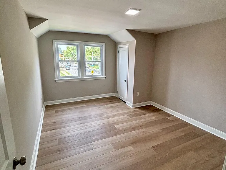 6828 Oxford Ave #2 — Photo 16
