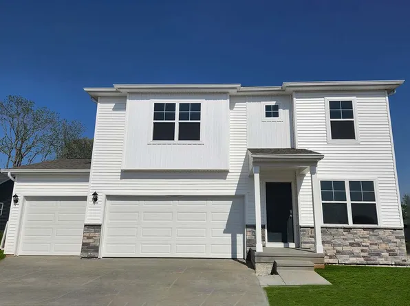 309 Kingfisher Ct SW, Bondurant, IA 50035