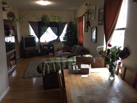 4th image of 1346 23rd St