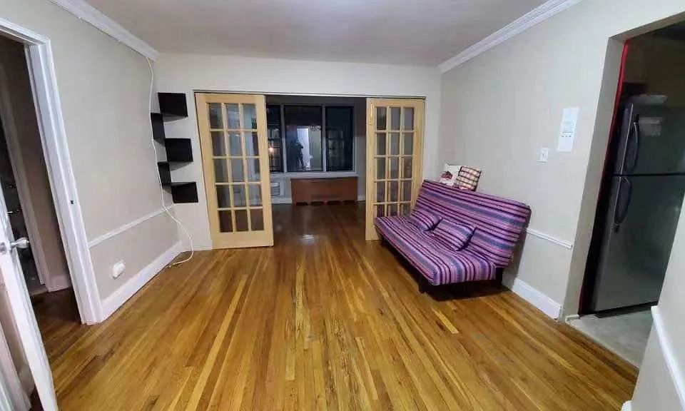 1st image of 4226 81st St APT 3A