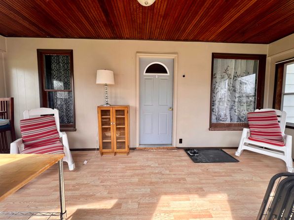 803 Randall St, Reinbeck, IA 50669