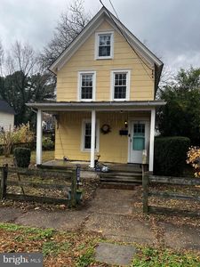 208 S 3rd St, Denton, MD, 21629