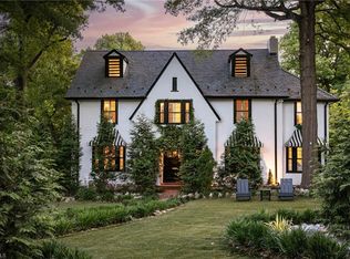 611 Woodland Dr, Greensboro, NC 27408