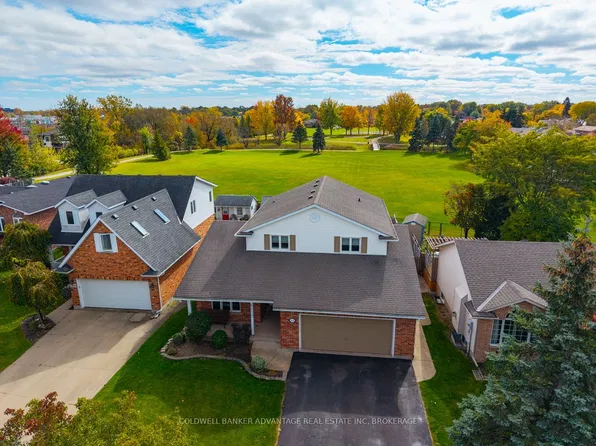 105 Wellandvale Dr, Welland, ON L3C 7C7