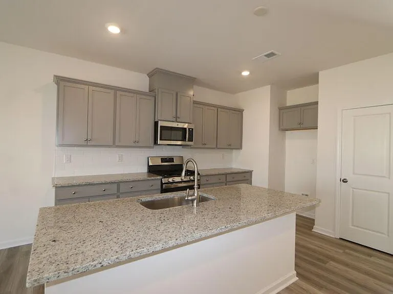 3573 Nimbell Rd — Photo 9