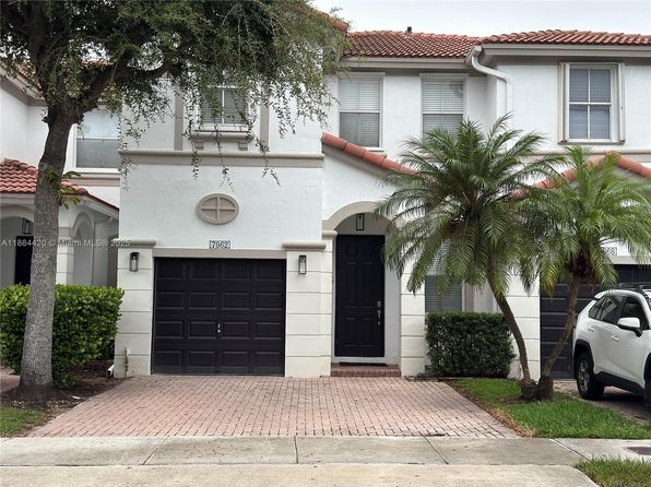 7862 NW 109th Path UNIT 7862