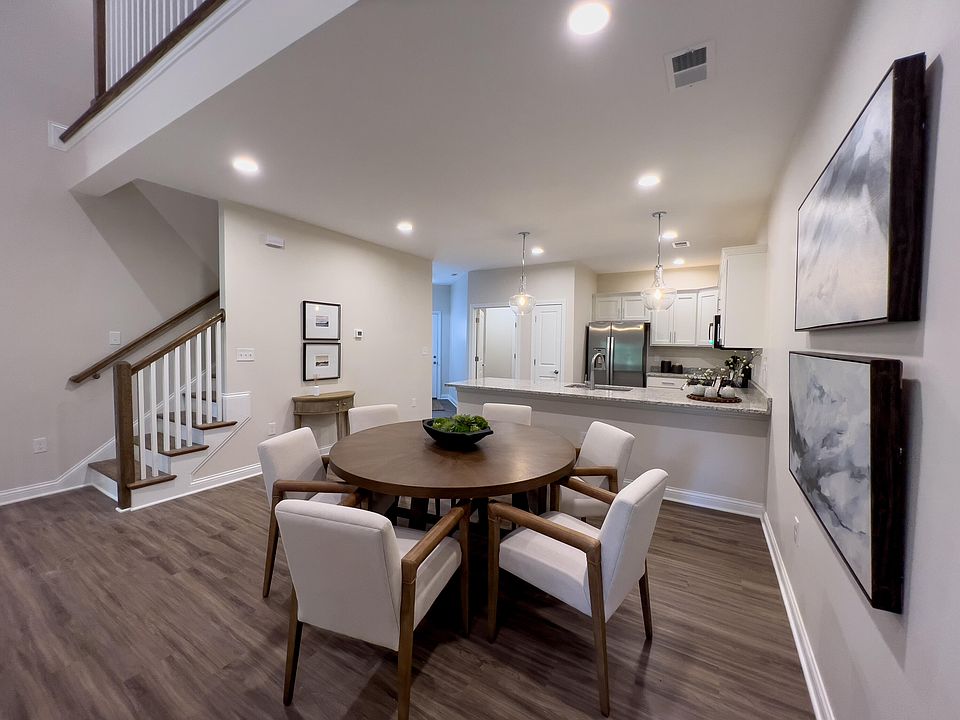 220 Sugartree Ln, Versailles, KY 40383 Zillow