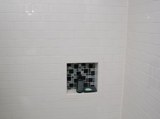 2019 Spring Green Dr, Wheaton, IL 60189