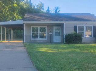 6245 Langdon Ct, Saint Louis, MO 63134