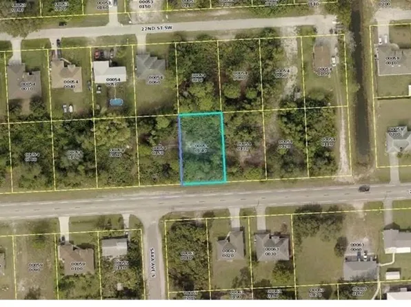 3318 23rd ST SW, LEHIGH ACRES, FL 33976