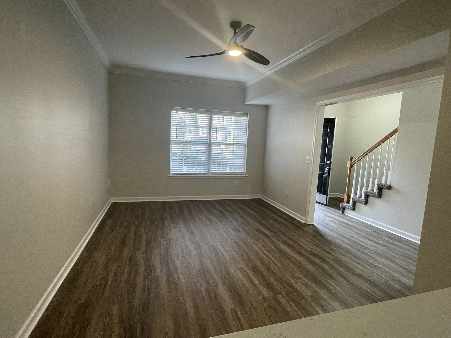 Great Townhome Near I-24 — Photo 4