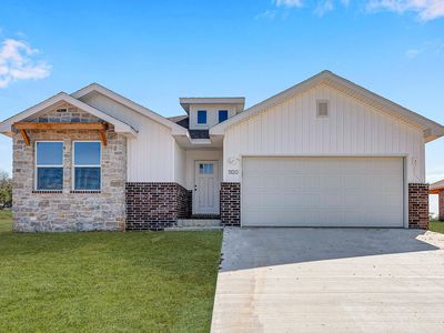 1100 W Pebblebrooke Drive, Ozark, MO, 65721