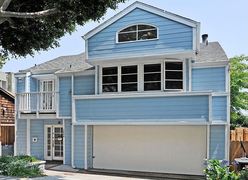 1st image of 1004 Pier Ave