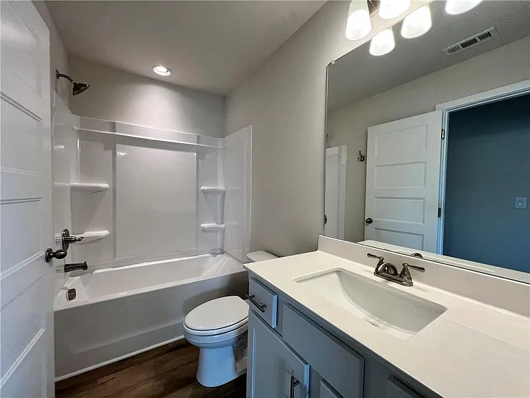 905 Winding Rose Dr — Photo 37