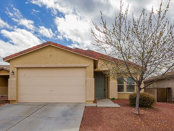 2nd image of 9388 E Rockhouse Peak Pl