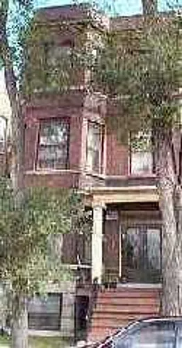 3341 N Seminary Photo 1
