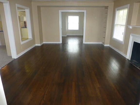 3rd image of 1806 Cranford Dr