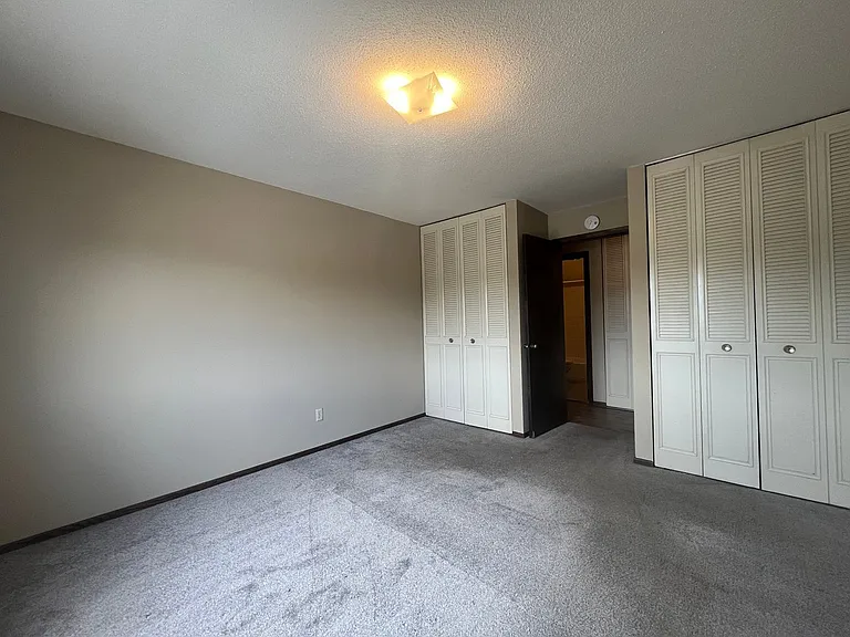41 Arlington Ave West — Photo 23