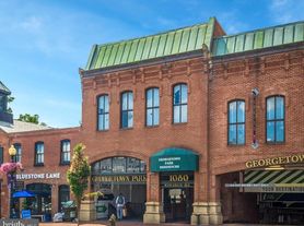 1080 Wisconsin Ave NW