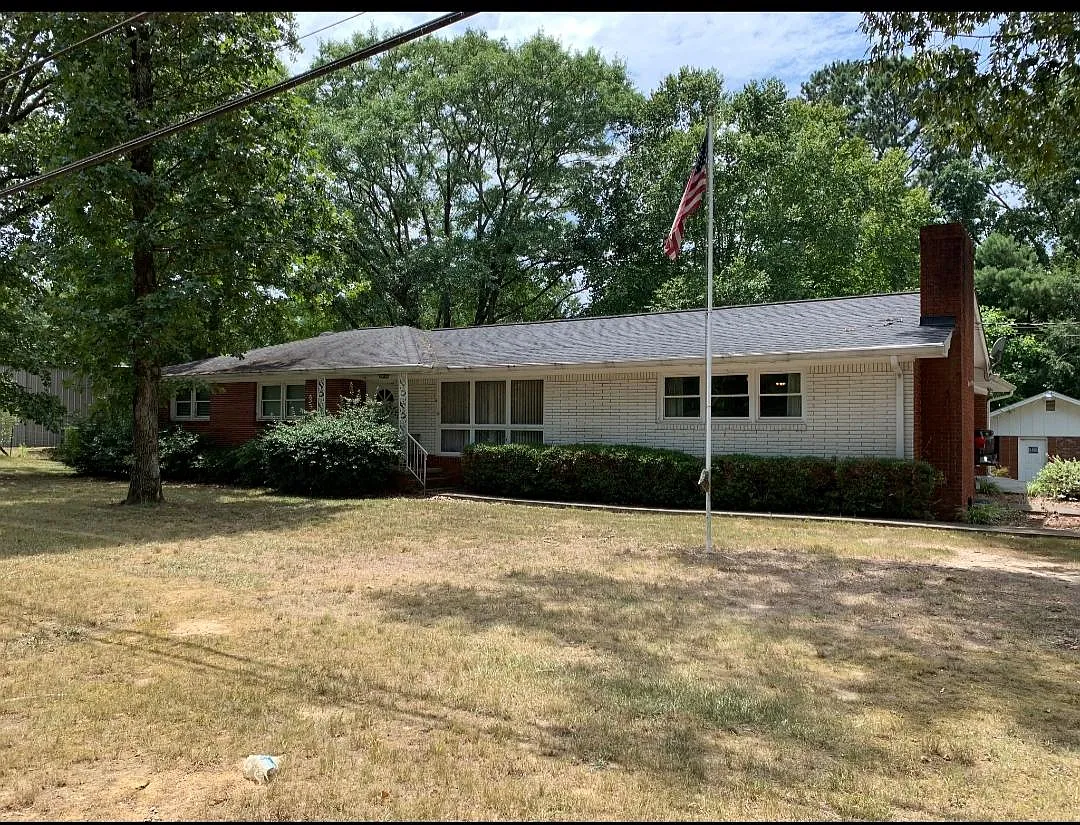 4589 Martha Berry Hwy NW photo 1