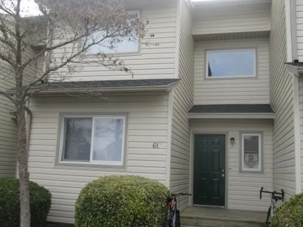 617 Green St, Blacksburg, VA 24060