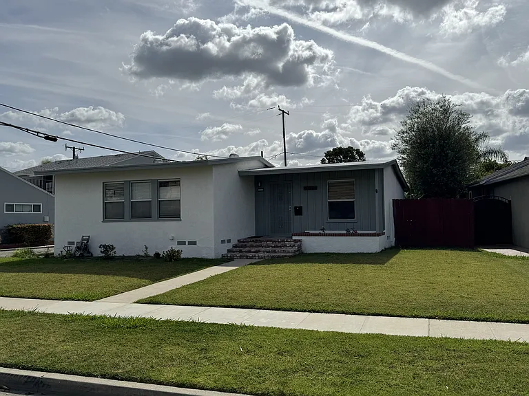 2024 San Anseline Ave — Photo 18