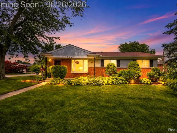 15724 Leader St, Taylor, MI 48180
