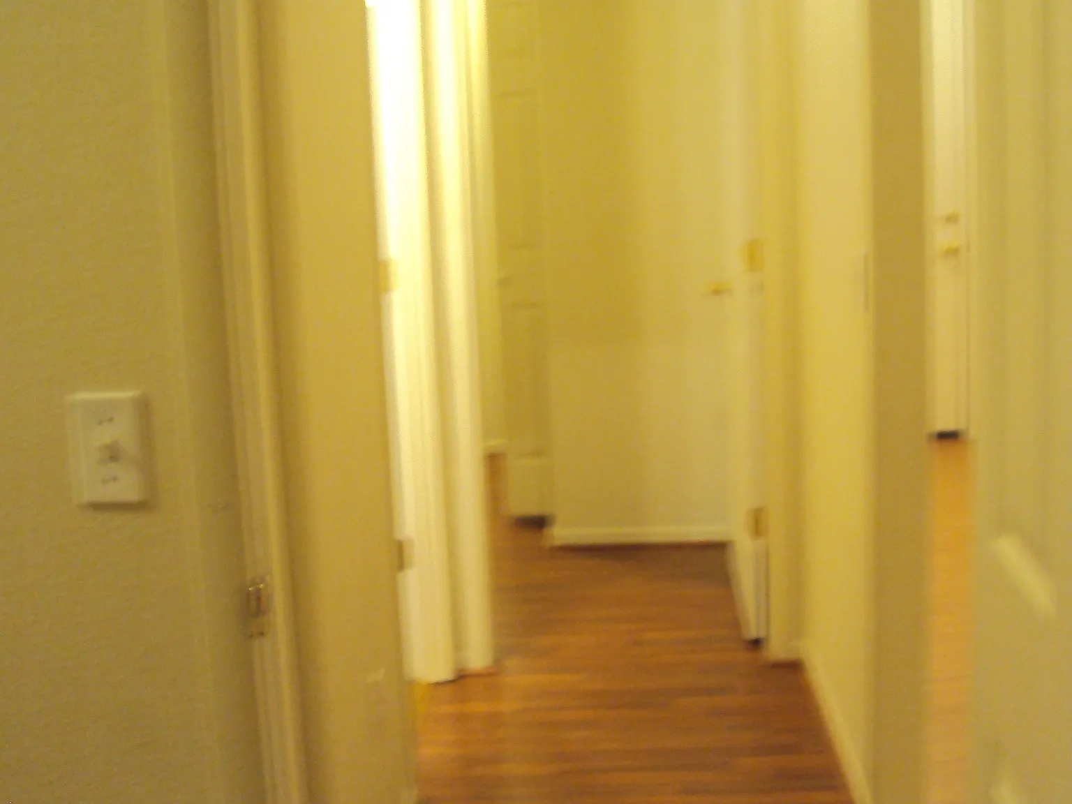 3 bed, 1500 sqft, $2,100 — Photo 3