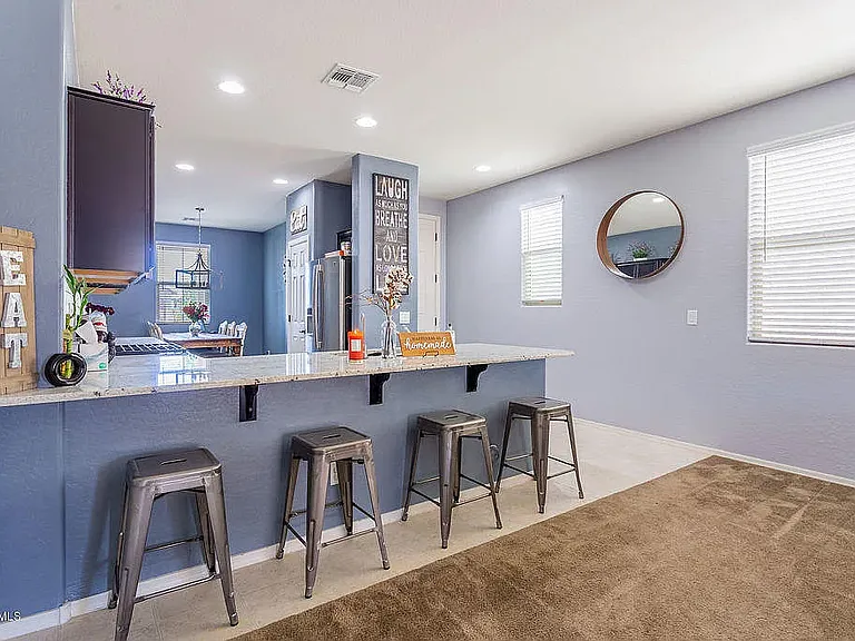 40849 W Patricia Ln — Photo 5