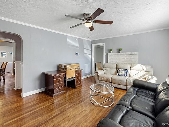 4th image of 2521 Alexander Ave