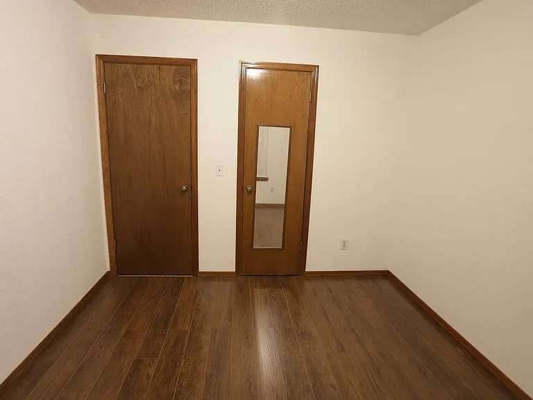 Bedroom #1