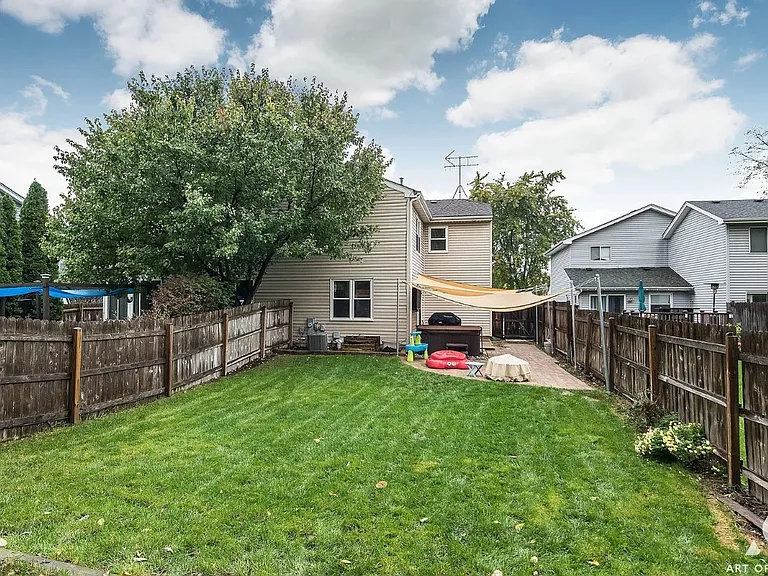 521 Milton Dr — Photo 23