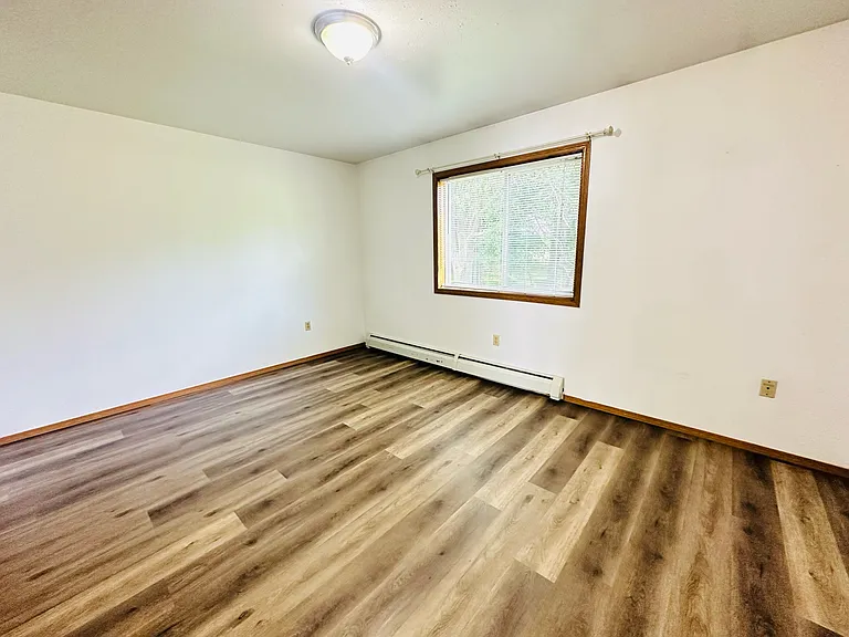 317 Crestview Ln #B — Photo 19